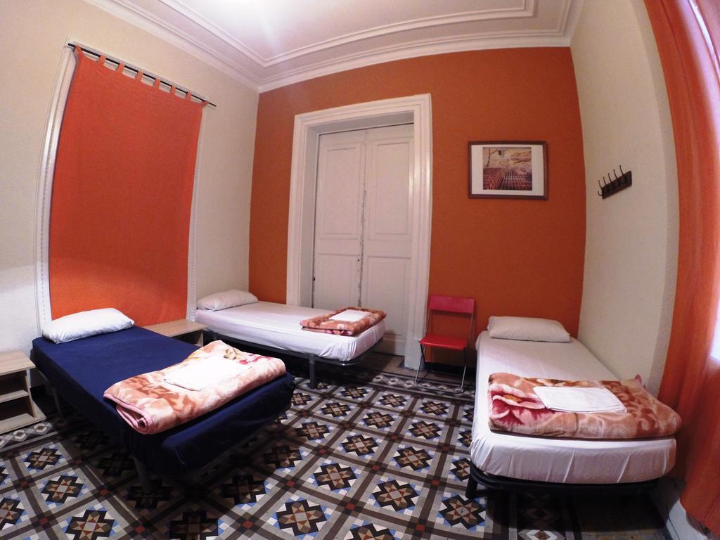 Barcelona 4 Fun Hostel Chambre photo